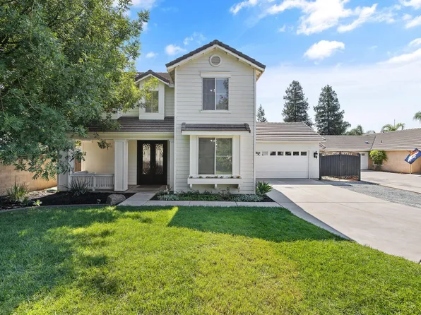 4105 W Concord Court, Visalia, CA 93277