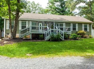 101 E Arbutus Trl, Hendersonville, NC 28739