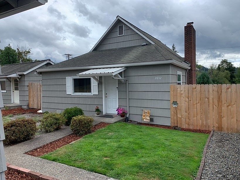 1st image of 2652 Robert Ct