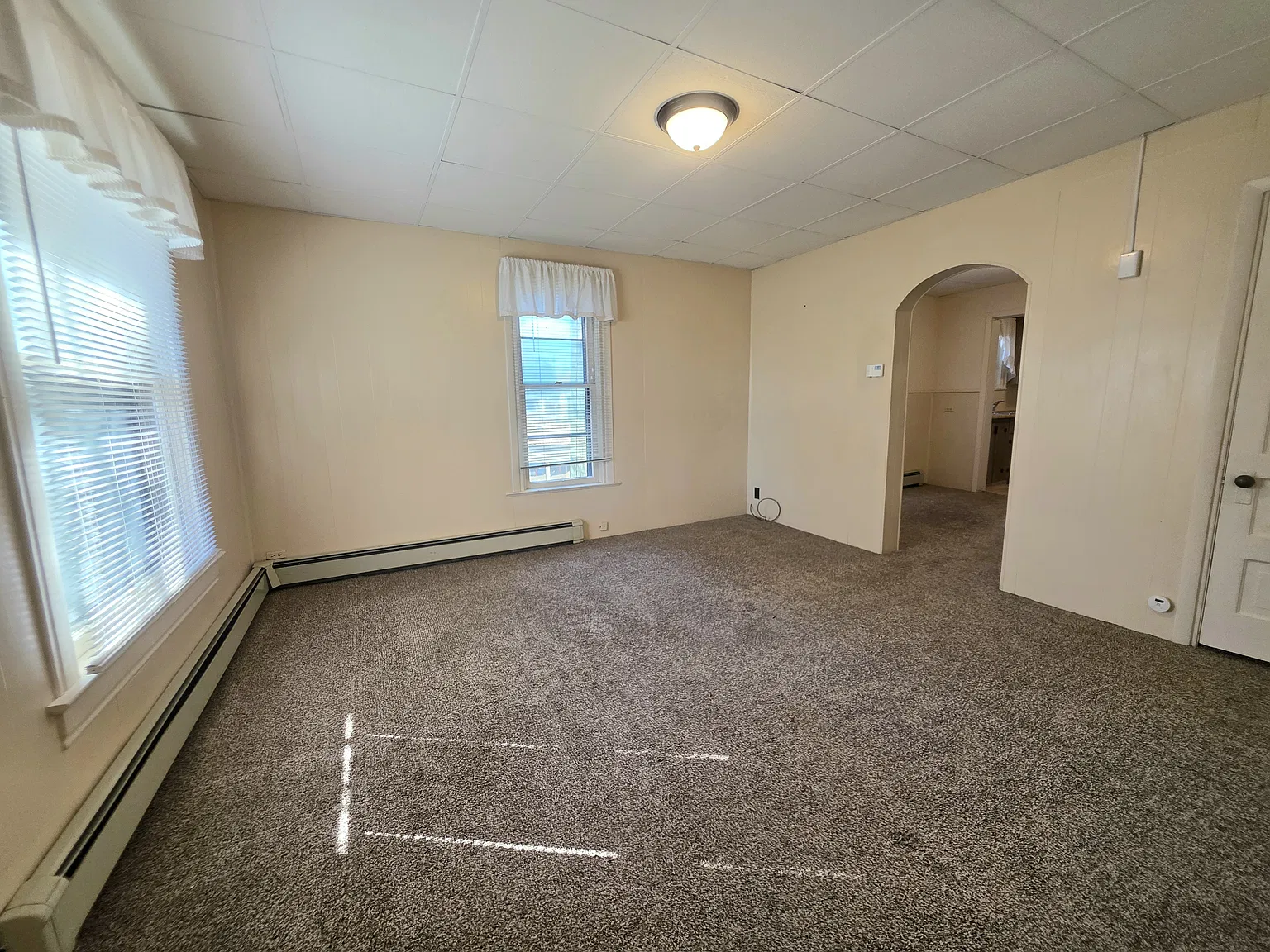 1 bed, 600 sqft, $1,000 — Photo 1
