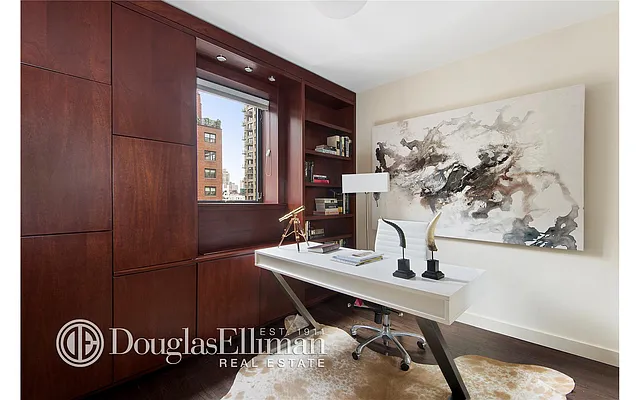 Sold by Douglas Elliman | media 10