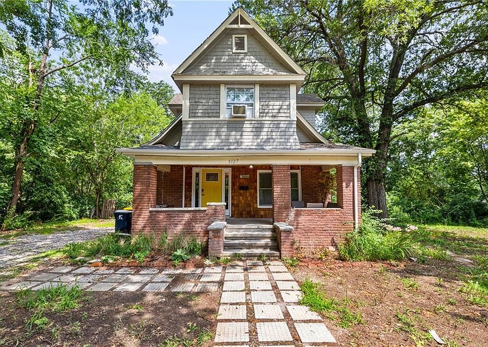 1st image of 8127 Lydia Ave