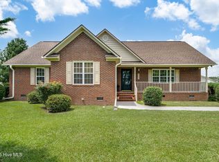 105 Phillip Mills Drive, Teachey, NC 28464