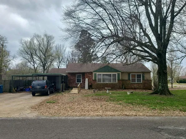 711 W Cleveland St, Malden, MO 63863