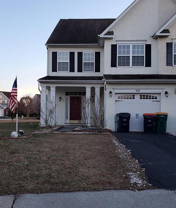 1st image of 419 Quincy Ave