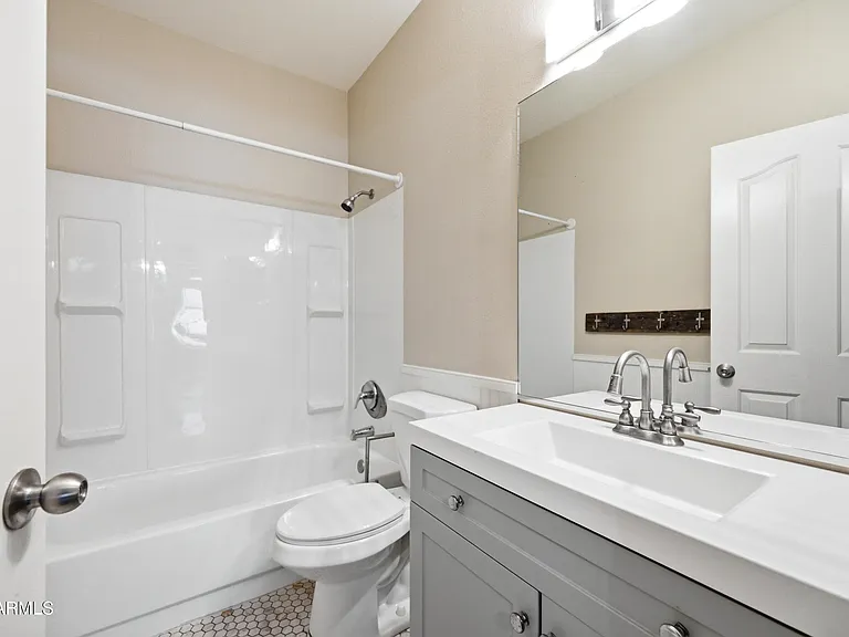 7239 W Morrow Dr — Photo 12