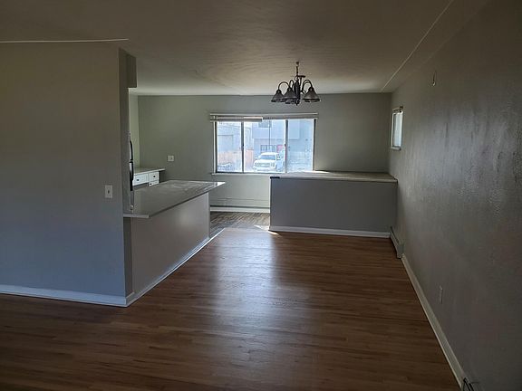 5th image of 2281 S Cherokee St #1