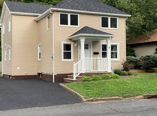 5 Burnet Rd, Madison, NJ 07940