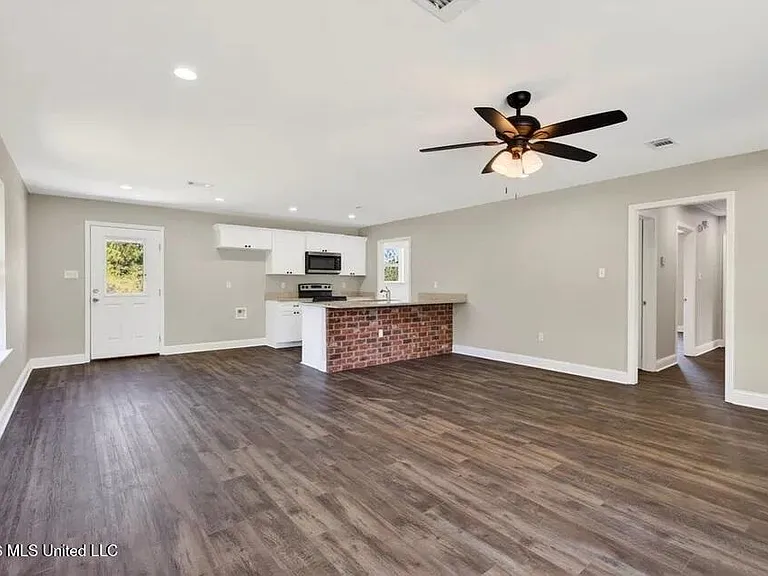 44 John Travis Rd — Photo 14