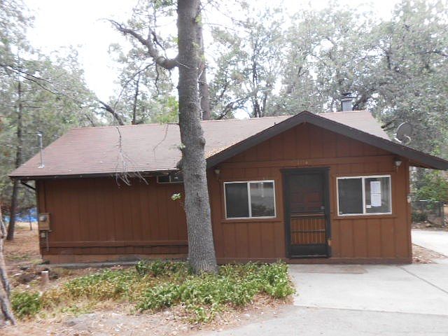 1st image of 32757 Porcupine Ln