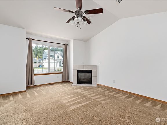 5th image of 1337 NW Redwing Drive