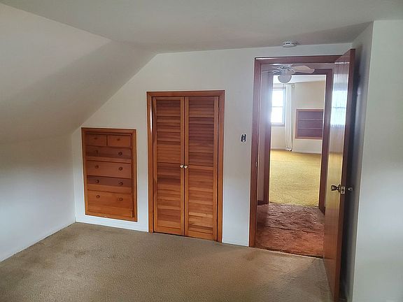 UPSTAIRS  BEDROOM #2