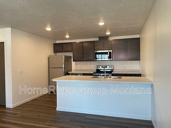 2nd image of 1315 Rodgers St #306
