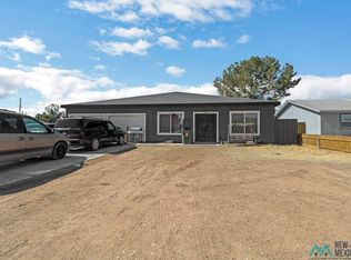 4811 Adobe St, Carlsbad, NM 88220