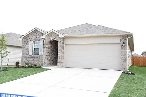 120 Fair Anne Dr Photo 1