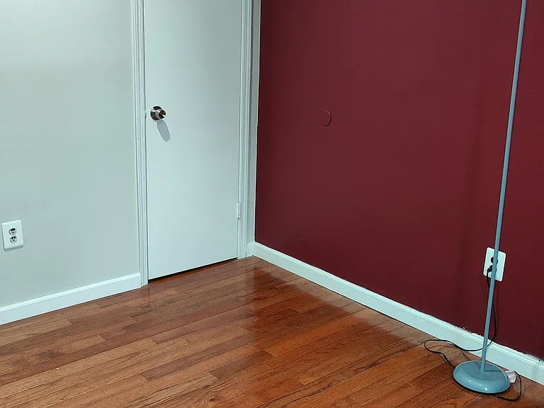 1107 Green Hollow Dr — Photo 35