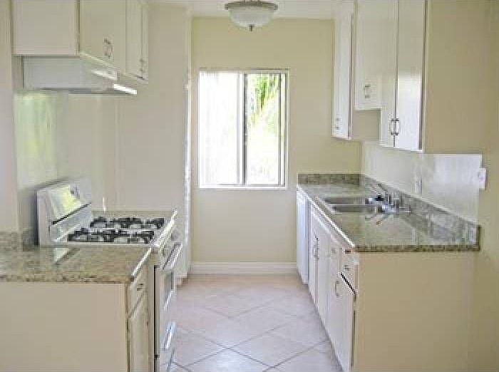 2nd image of 3742 S Bentley Ave APT 7