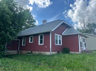 233 S Fairview Ave, Decatur, IL 62522