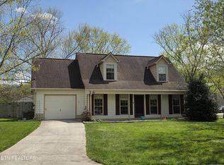 700 Penfield Ln, Knoxville, TN 37918