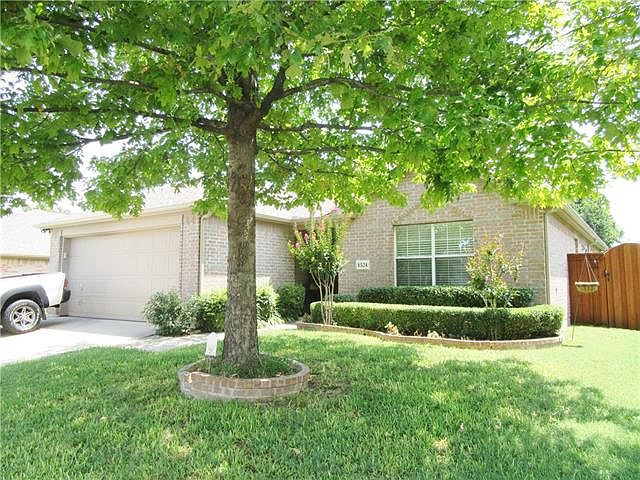 1st image of 1324 Periwinkle Dr