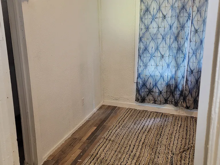 409 Norton Ave — Photo 4