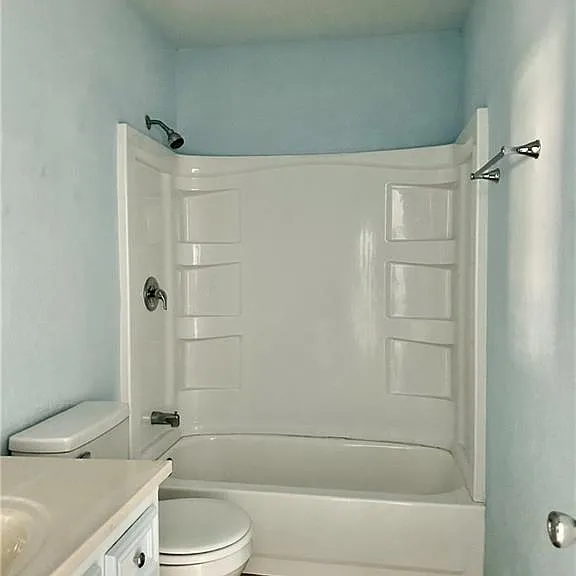 700 W Iris Ave — Photo 16