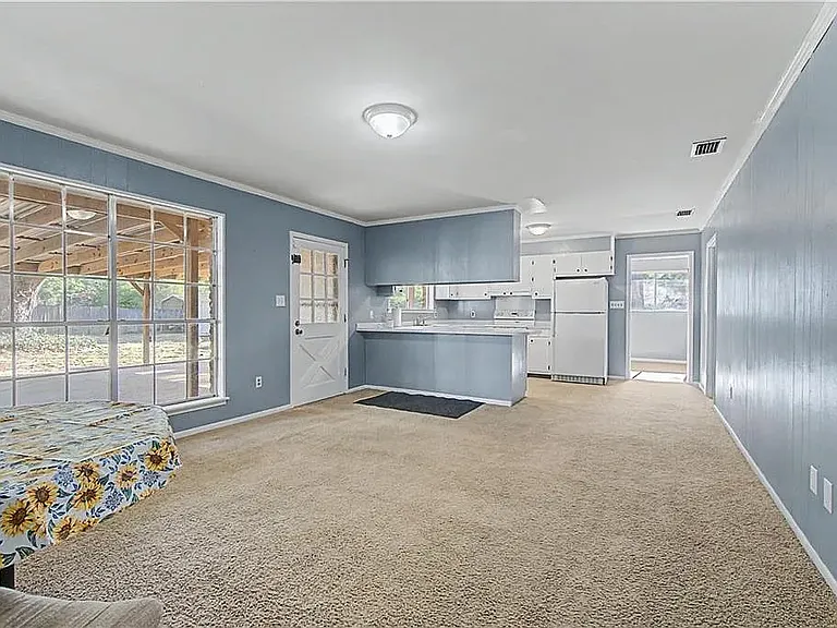6258 Western Hills Ave — Photo 10