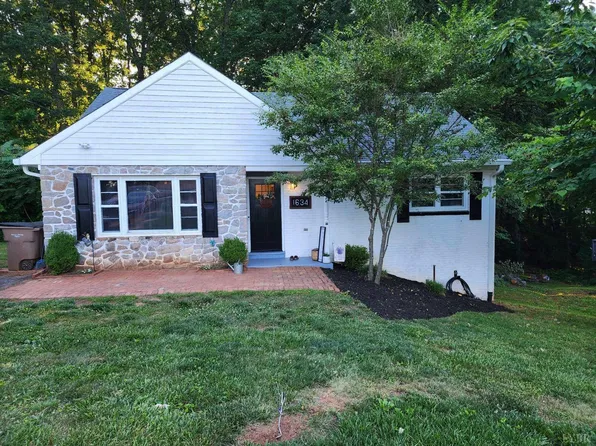 1634 Melinda Dr, Altavista, VA 24517