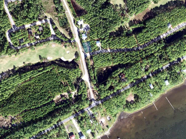 103 Royal Tern Way, Carrabelle, FL 32322