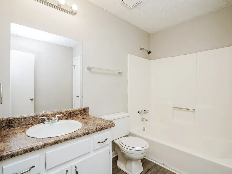 882 Stormy Ln — Photo 15