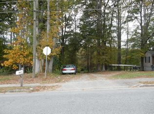 5715 Spence Cir, Atlanta, GA 30349