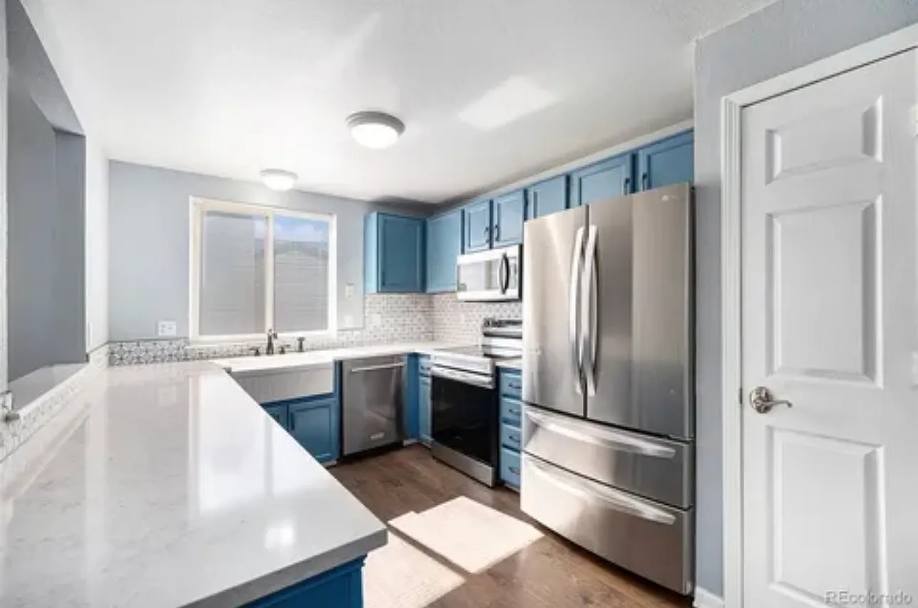 4 bed, 1675 sqft, $2,880 — Photo 4