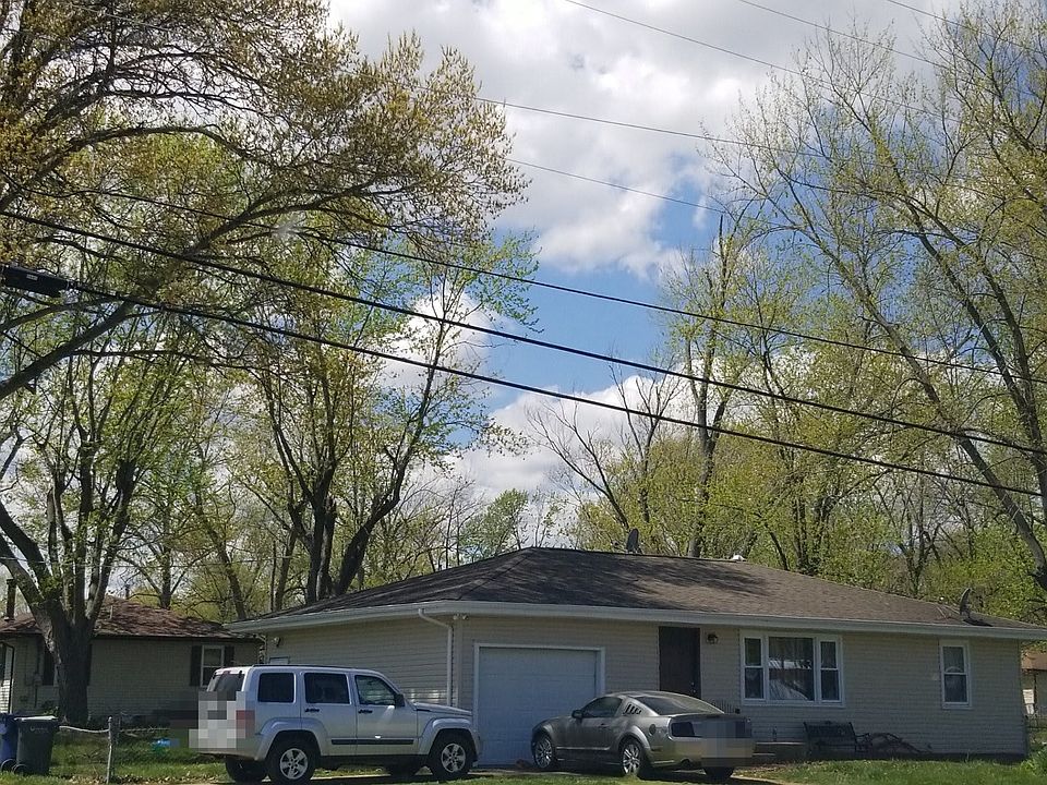 2nd image of 2441 Starling Airport Rd