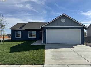2809 Curlew St, Umatilla, OR 97882