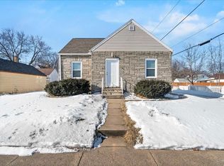 711 Burton Ave, Waterloo, IA 50703