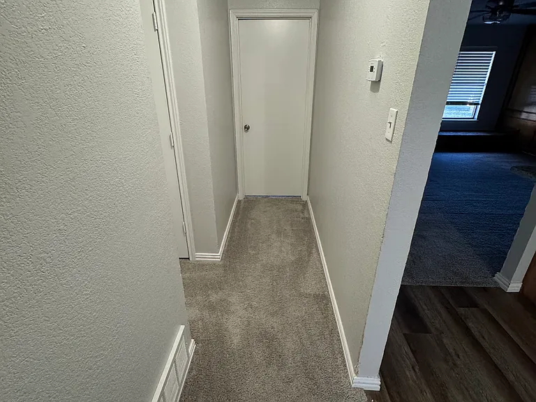 2406 Hallmark St — Photo 8