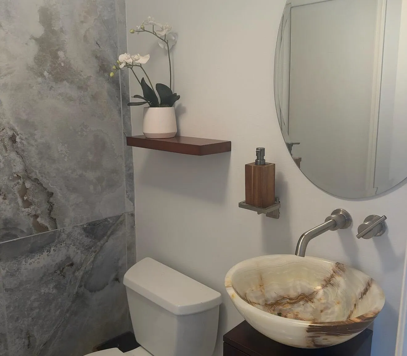2 bed, 1.5 bath, 960 sqft, $2,450 — Photo 4