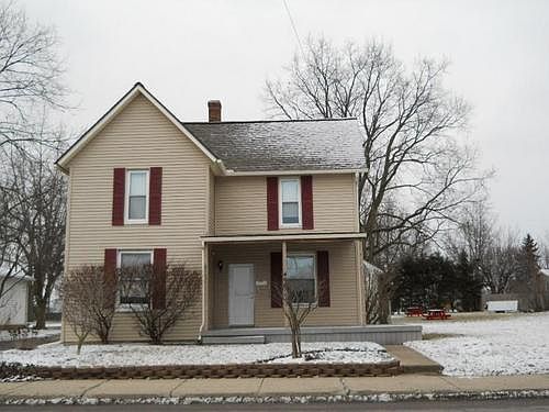 1st image of 466 W Main St