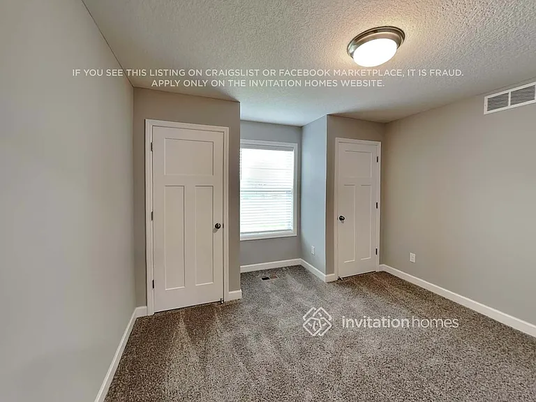 9654 Canter Ct — Photo 15