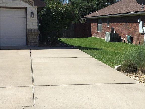 4th image of 6404 Zinc Dr