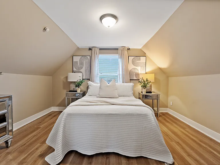 6504 S Kostner Ave — Photo 15