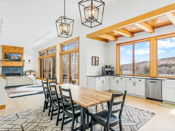 174 Bald Top Road, Fairlee, VT 05045