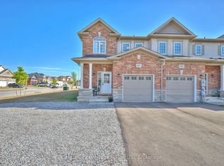 439 Viking St, Fort Erie, ON L2A 0E8