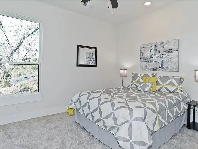 835 Winston St — Photo 28