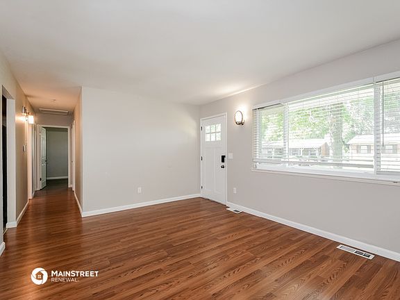 5th image of 1431 Gerard Park Ln