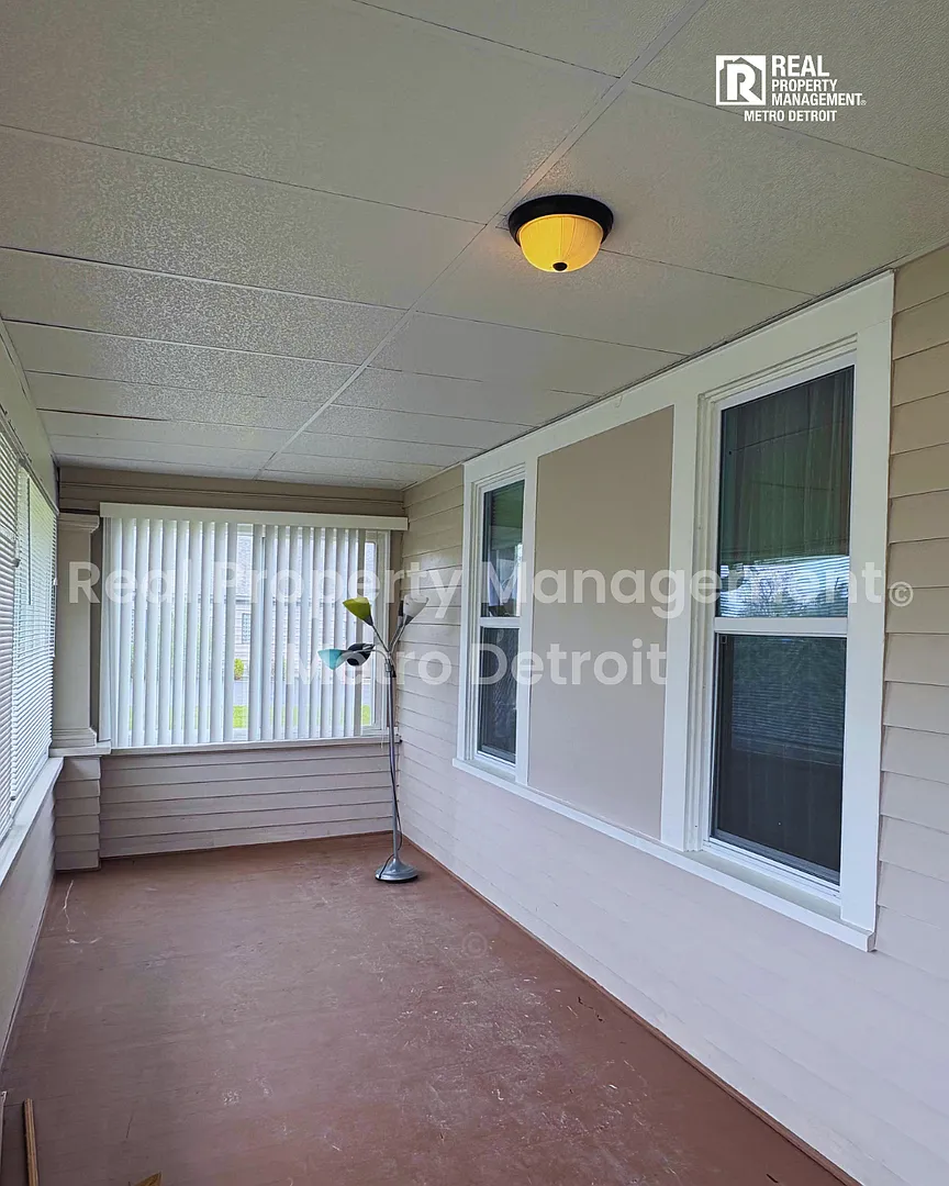 Building Photo - 2175 W Auburn Rd
