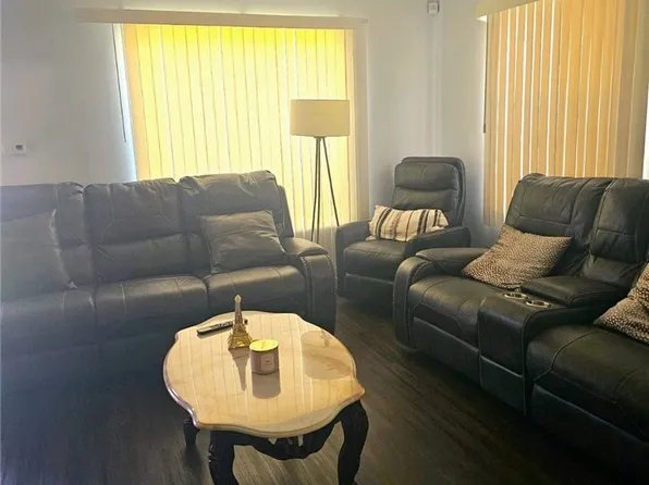 1700 E Diane Dr, Compton, CA 90221