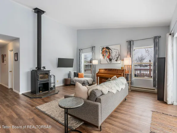 8416 Red Hawk Trl, Victor, ID 83455