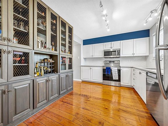 4th image of 11915 Villa Dorado Dr