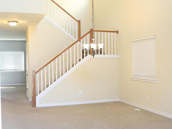 2nd image of 4913 L Ct NE